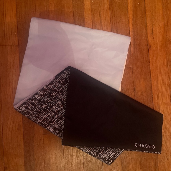 Chase bank scarf - Picture 1 of 1